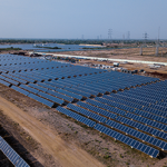 Adani Green Energy Secures $400 Million Financing for 750-MW Solar Projects