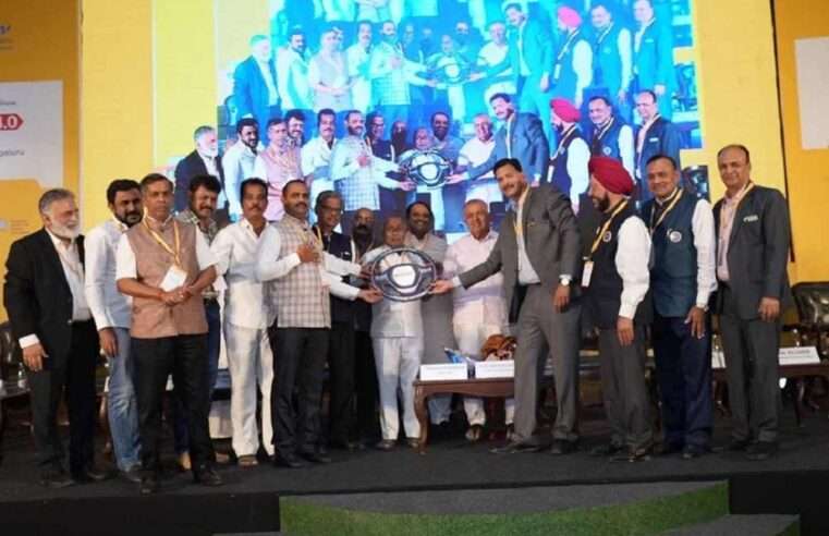 Karnataka’s D.K. Shivakumar Opens Prawaas 4.0 Event