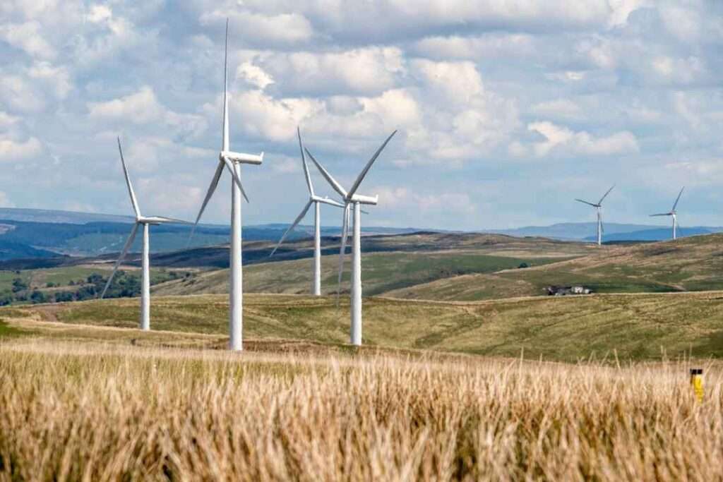 Inox Green Completes ₹550 Crore Payment for Wind World India’s 4.5 GW O&M Business