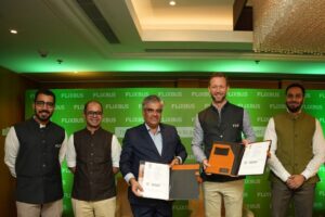 Ashokleyland_TIeup_with_fliBUS