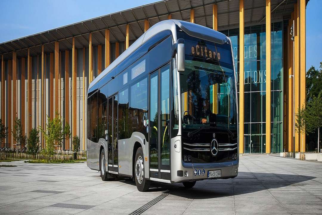 Daimler Buses