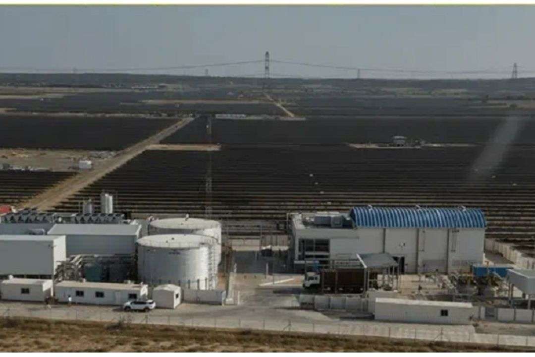 Adani Group Launches India's First Off-Grid Green Hydrogen Plant in Kutch, Gujarat
