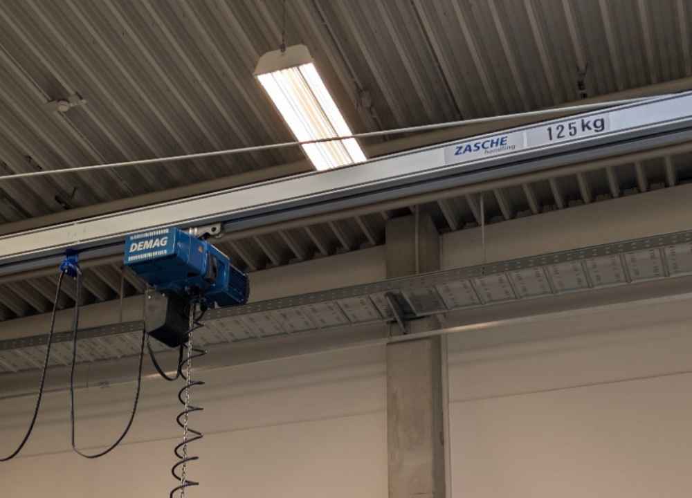 Beyond the Crane: Rethinking Overhead Lifting for Small Loads